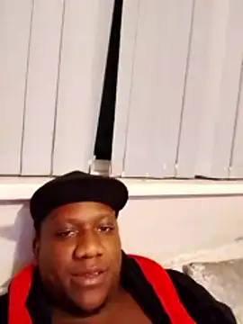 Deluxecrush online show from April 22, 2026, 1:34 am