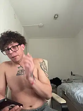 TitanNoir online show from March 8, 2026, 8:50 am