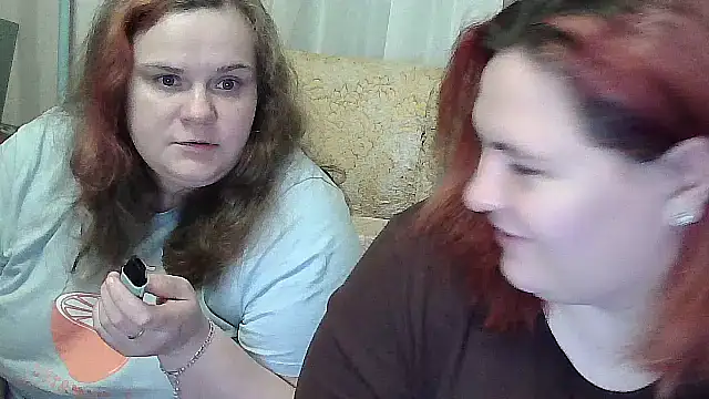 Snapshot of AmirahLavey chatting on March 2, 2026, 11:00 pm AmirahLavey online show from March 2, 2026, 11:00 pm