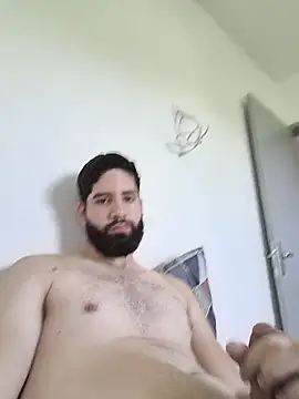 Branquinholind1 online show from March 6, 2026, 4:57 pm