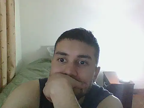 Snapshot of liam-lewis chatting on March 7, 2026, 6:31 am liam-lewis online show from March 7, 2026, 6:31 am