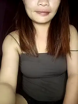 -Tristina- online show from May 22, 2026, 3:21 pm
