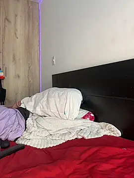 Encore Angel online show from April 18, 2026, 7:58 pm