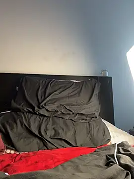 Encore Angel online show from April 17, 2026, 10:45 pm