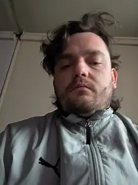 vikingo3333 online show from May 14, 2026, 7:33 pm
