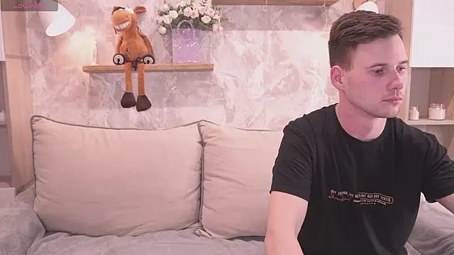 Magic Pasha online show from March 4, 2026, 4:59 pm