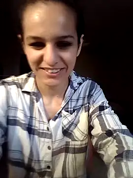 Snapshot of MissElen chatting on April 1, 2026, 2:14 pm MissElen online show from April 1, 2026, 2:14 pm