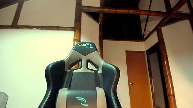 santi young twink online show from March 3, 2026, 5:03 am