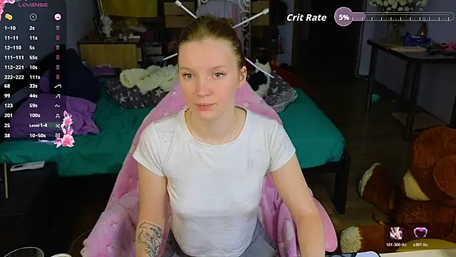 Snapshot of Mary_Blu chatting on May 1, 2026, 6:18 am Mary Blu online show from May 1, 2026, 6:18 am