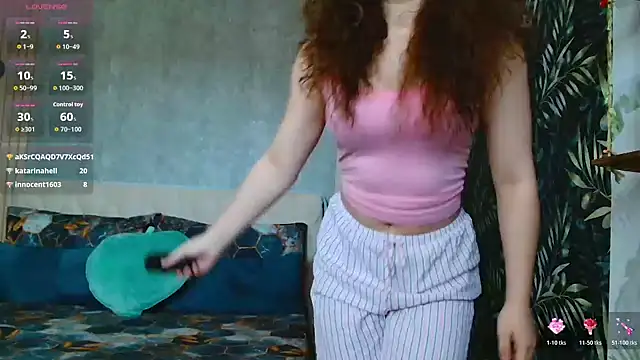 Snapshot of KatarinaHeaven chatting on May 3, 2026, 7:24 am KatarinaHeaven online show from May 3, 2026, 7:24 am