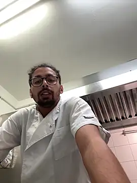 Chef69g online show from May 3, 2026, 10:09 am