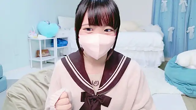 Snapshot of Hime_na chatting on June 10, 2026, 12:28 pm Hime na online show from June 10, 2026, 12:28 pm