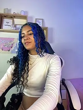 Snapshot of Franchezcaa_ chatting on April 30, 2026, 5:53 pm Franchezcaa online show from April 30, 2026, 5:53 pm