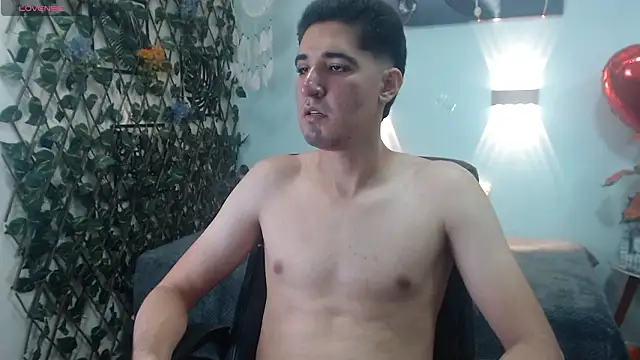 Roccoallegeri online show from March 6, 2026, 11:49 am