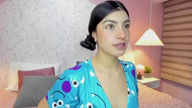 LILY BRM online show from April 15, 2026, 8:42 pm