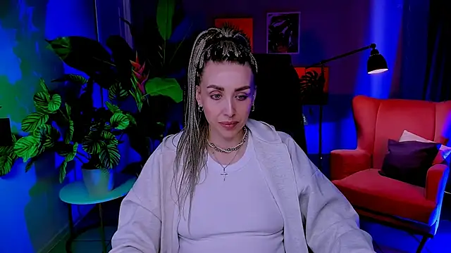 MonicaRiley online show from April 27, 2026, 11:08 am