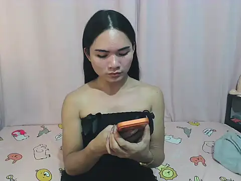 rainexox1 online show from April 19, 2026, 12:06 pm