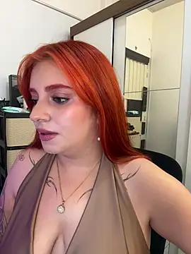 Emma Q0 online show from April 5, 2026, 9:21 pm