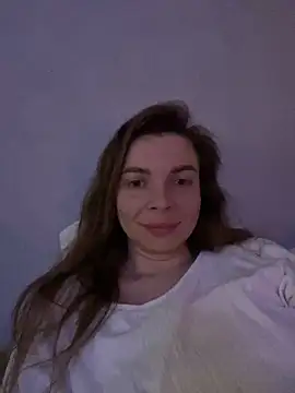 Luna2547 online show from March 31, 2026, 6:21 pm