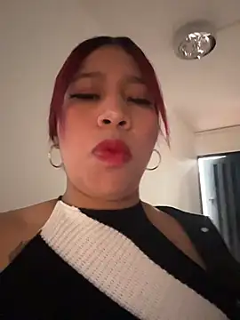 Cherry Charlottee online show from May 16, 2026, 7:35 pm