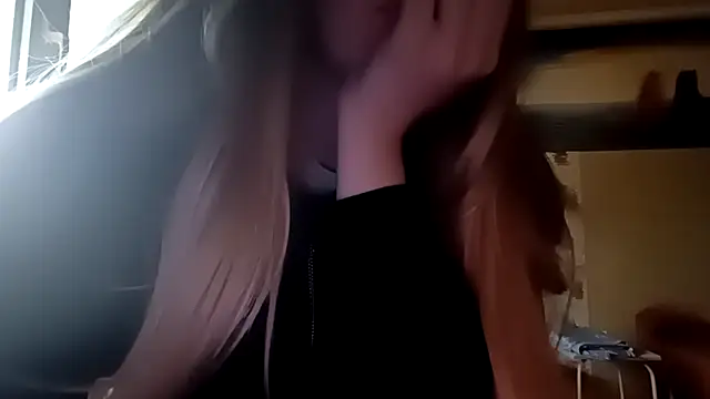 pinkpinkpinkpinkdoll online show from April 18, 2026, 1:24 pm