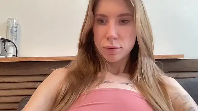 LunaLila7 online show from March 3, 2026, 2:02 pm