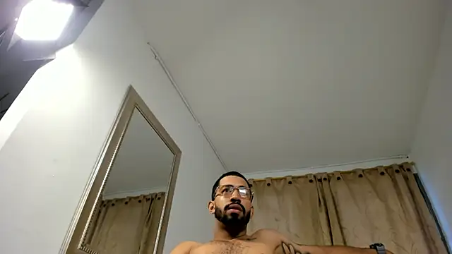 Charlie Wolf online show from March 3, 2026, 5:09 pm