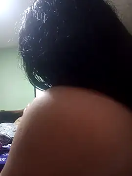 Snapshot of sweettemptation15 chatting on March 22, 2026, 6:04 am sweettemptation15 online show from March 22, 2026, 6:04 am