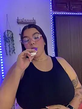 michellesexxxy3 online show from June 11, 2026, 4:09 am