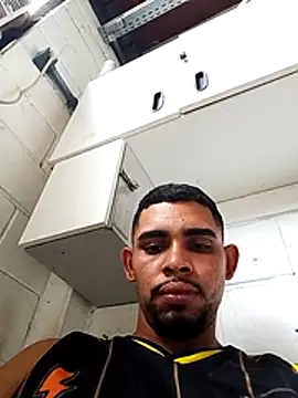 hugoafricano online show from March 6, 2026, 3:18 pm