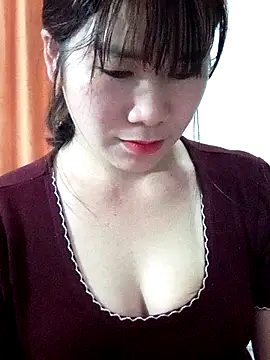 Snapshot of Bondgirl_9 chatting on March 29, 2026, 7:10 am Bondgirl 9 online show from March 29, 2026, 7:10 am