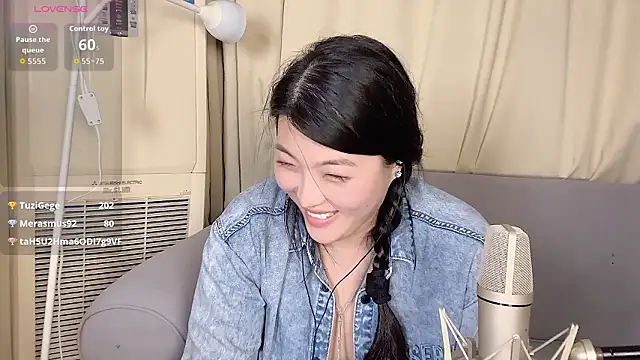 Tavie1744 online show from March 20, 2026, 11:22 am