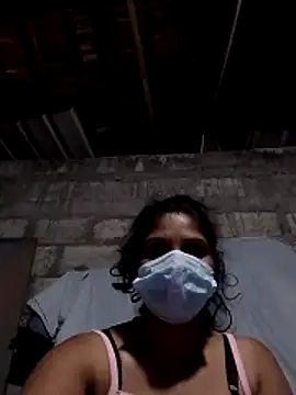 nilkirilli online show from March 23, 2026, 3:01 pm