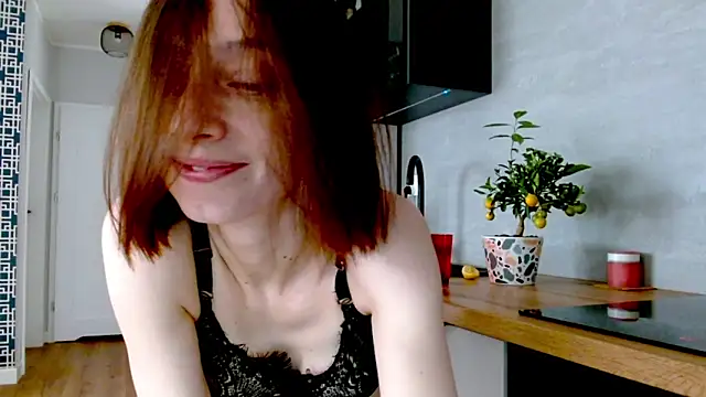 Snapshot of misssweet chatting on June 4, 2026, 9:47 am misssweet online show from June 4, 2026, 9:47 am