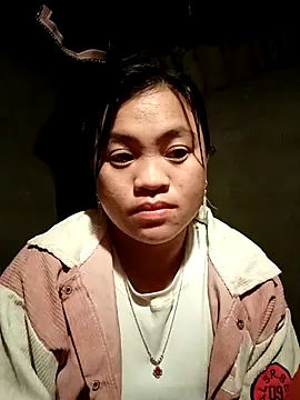 Mayxinh love online show from March 15, 2026, 11:01 pm