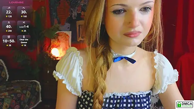 Snapshot of Enji_Rey chatting on May 1, 2026, 8:58 pm Enji Rey online show from May 1, 2026, 8:58 pm