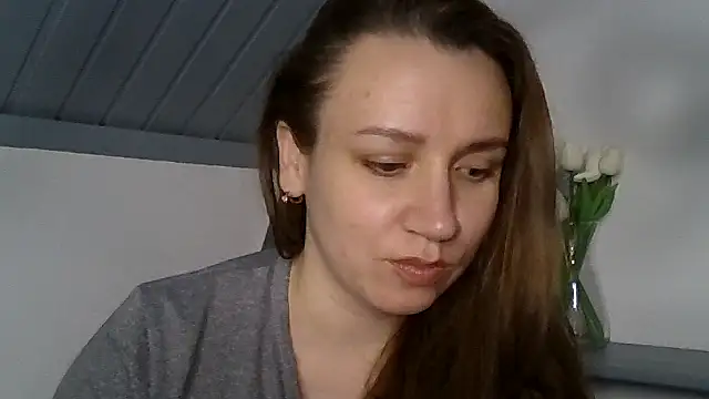 Emma-aaa online show from March 3, 2026, 11:01 pm