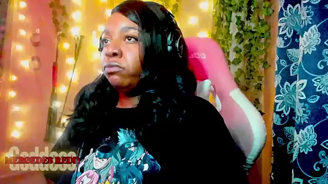 Goddess MercedesRedd online show from June 20, 2026, 1:38 pm
