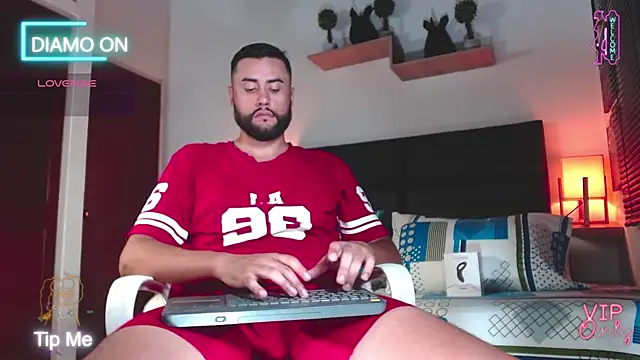 daniel hunther online show from April 7, 2026, 2:41 pm