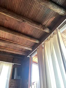 Geovana blan online show from April 18, 2026, 3:36 pm