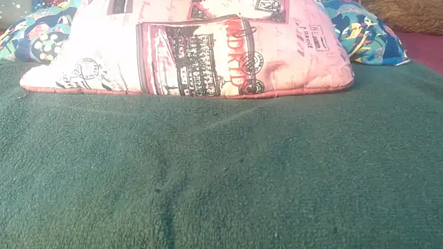 Thin-Thong  online show from March 14, 2026, 1:44 am