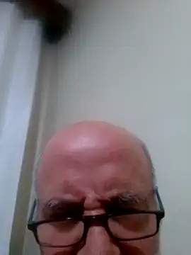 Snapshot of Cetin4 chatting on March 31, 2026, 10:56 pm Cetin4 online show from March 31, 2026, 10:56 pm