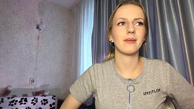 Snapshot of RubiKerss chatting on March 4, 2026, 3:20 pm RubiKerss online show from March 4, 2026, 3:20 pm