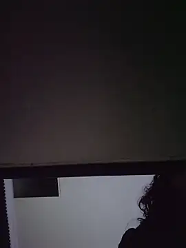 Isabella Stark online show from March 27, 2026, 11:33 am