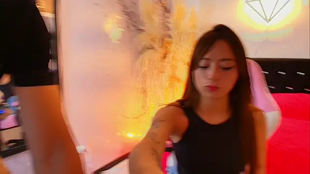 Ariatna Andy online show from March 5, 2026, 4:47 pm