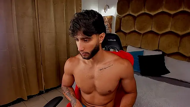 Emmet CollinsJS online show from April 12, 2026, 4:54 pm