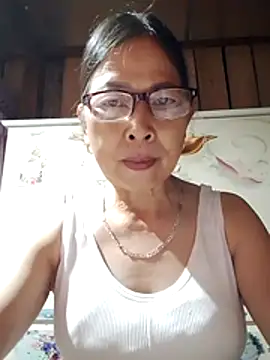 Snapshot of Sky-rain98 chatting on May 31, 2026, 7:47 pm Sky-rain98 online show from May 31, 2026, 7:47 pm