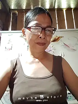 Snapshot of Sky-rain98 chatting on June 12, 2026, 8:12 am Sky-rain98 online show from June 12, 2026, 8:12 am