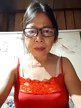 Snapshot of Sky-rain98 chatting on April 28, 2026, 5:50 pm Sky-rain98 online show from April 28, 2026, 5:50 pm