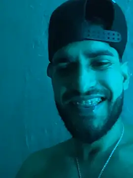 chuly00 online show from March 4, 2026, 4:53 am